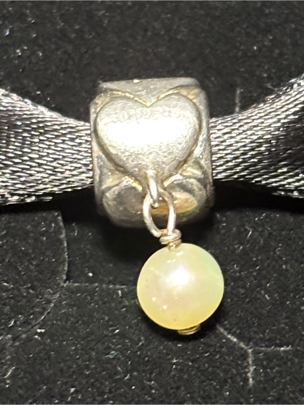 Halia Heart and Pearl dangle charm - 925